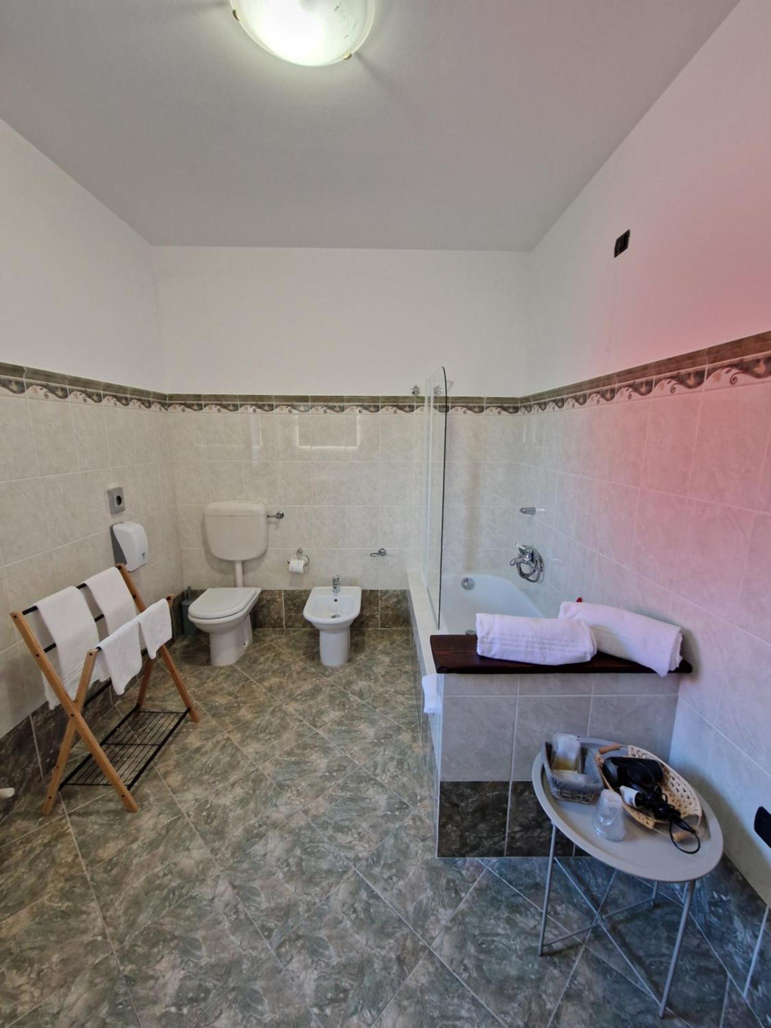 Borgo Di Arcadia Hotel Porto Tolle Kültér fotó